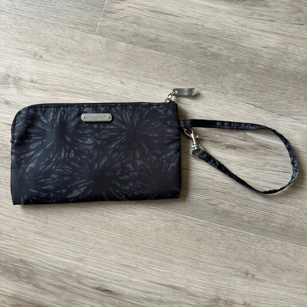 Baggallini Go Phone Wristlet Wallet Clutch RFID Onyx Floral